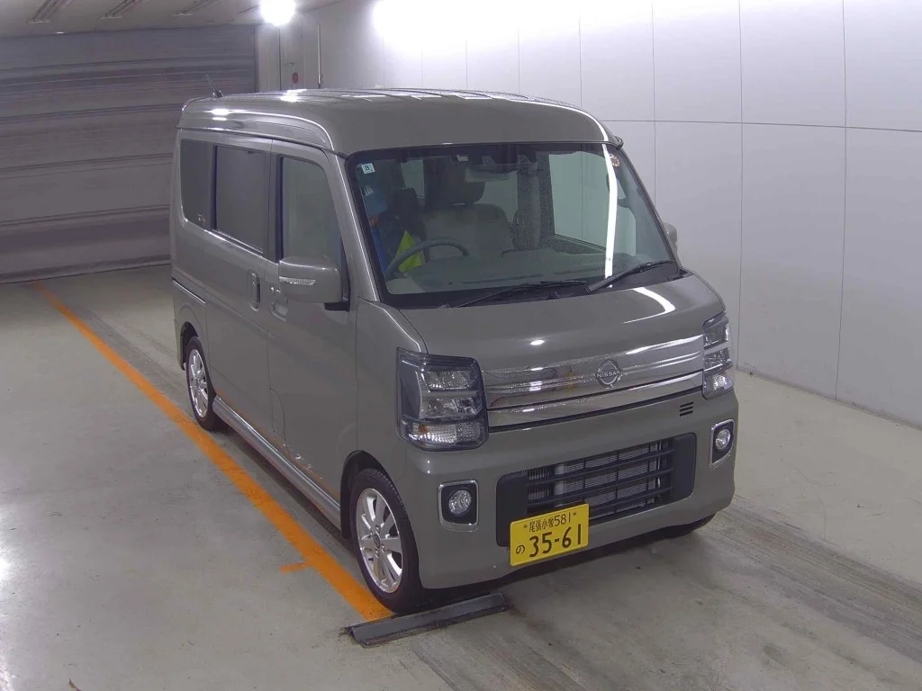 Nissan NV100 Clipper Rio DR17W 2024